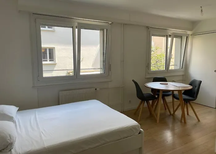 Studio Proche De La Gare ! * Lausana